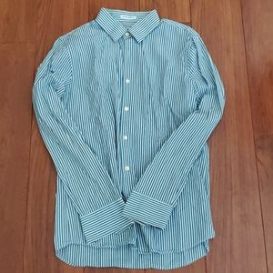 Express Button Down